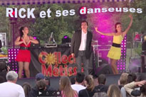 Rick Z en concert à Villeneuve-St-Georges avec ses danseuses